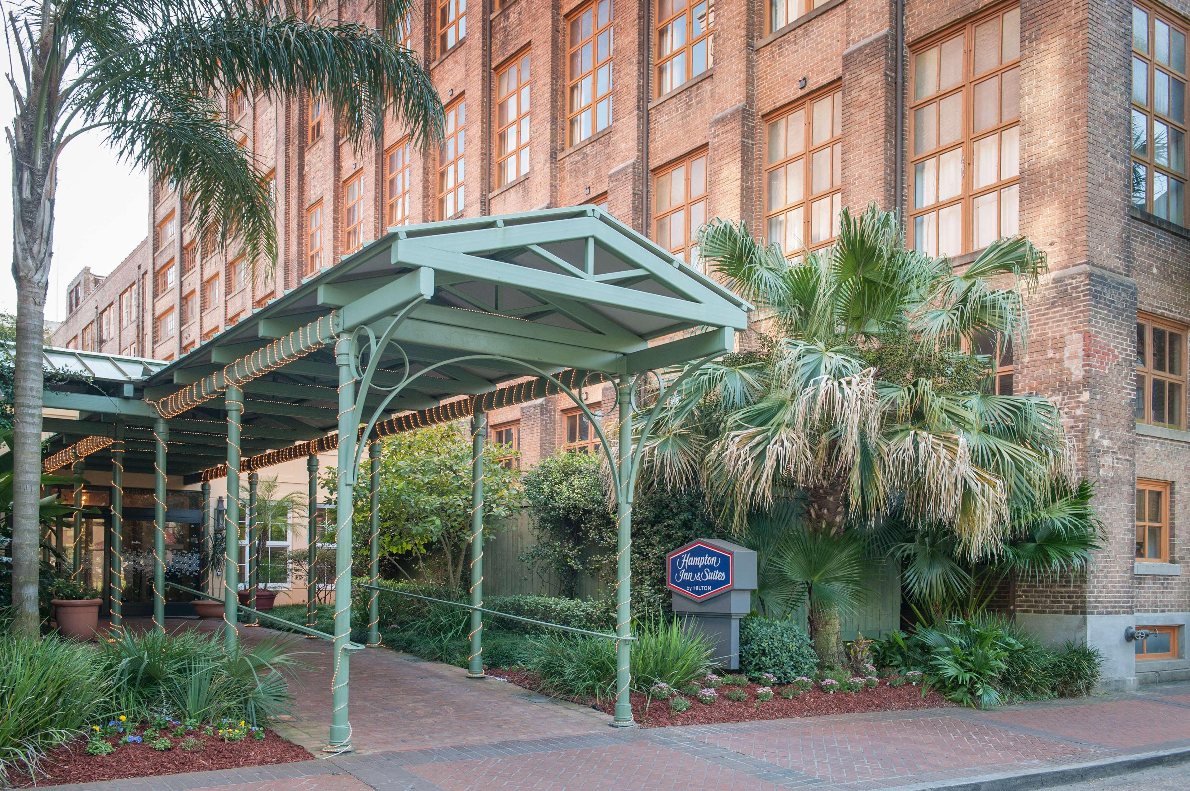 Hampton Inn And Suites New Orleans Convention Center Экстерьер фото