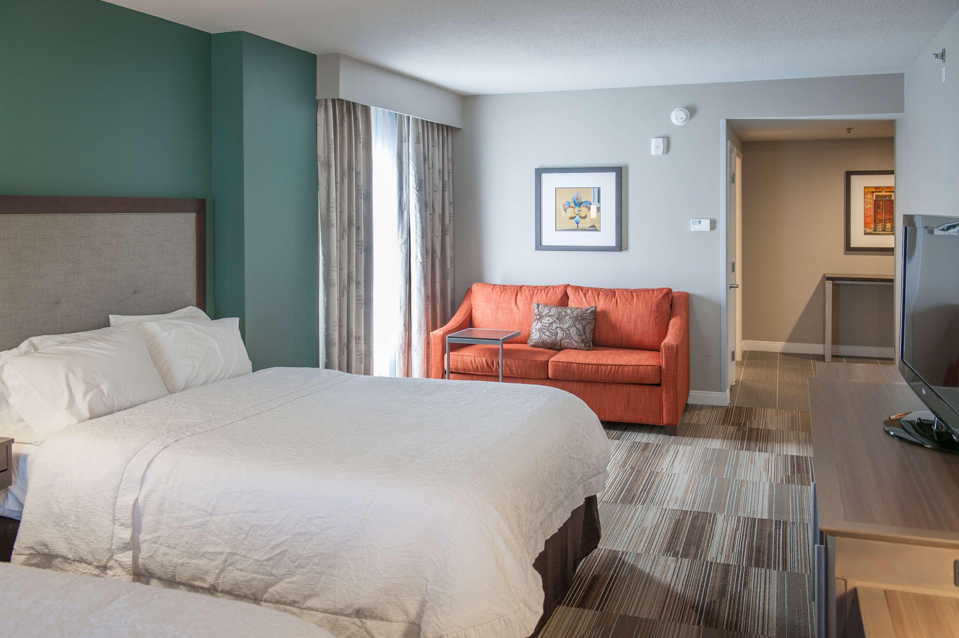 Hampton Inn And Suites New Orleans Convention Center Экстерьер фото
