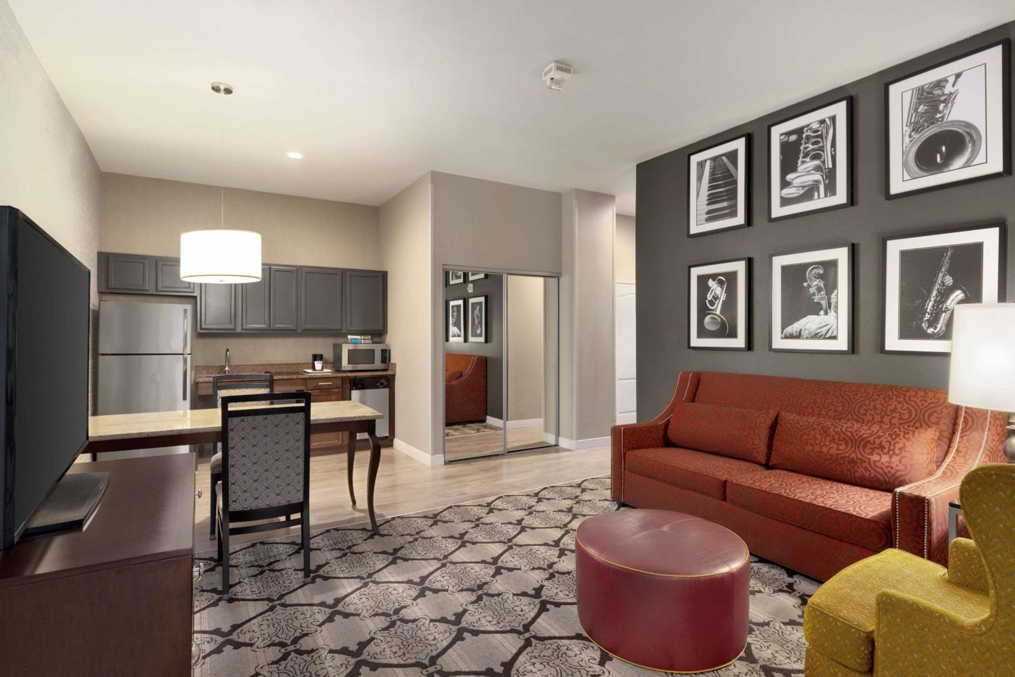 Hampton Inn And Suites New Orleans Convention Center Экстерьер фото