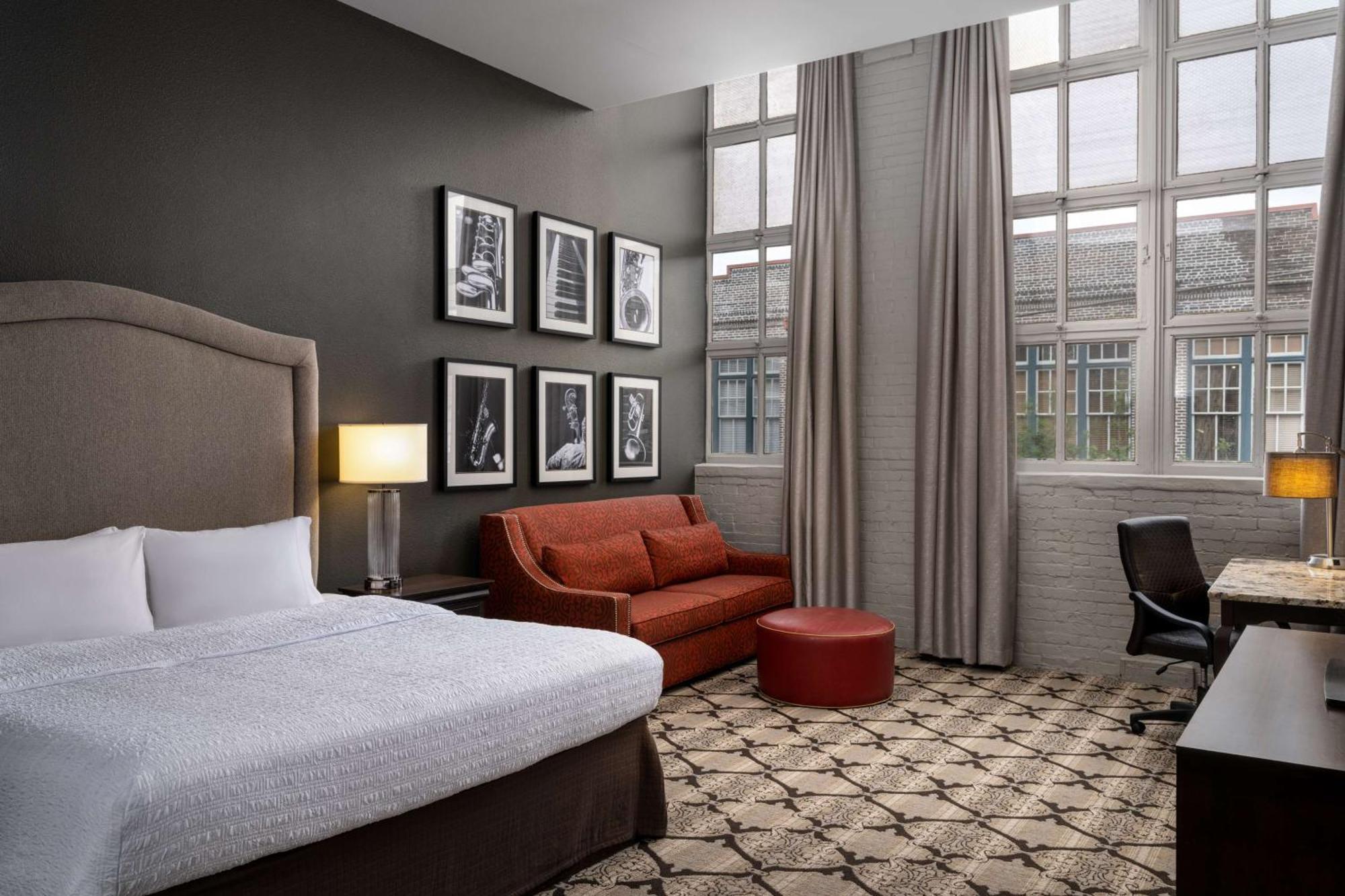 Hampton Inn And Suites New Orleans Convention Center Экстерьер фото